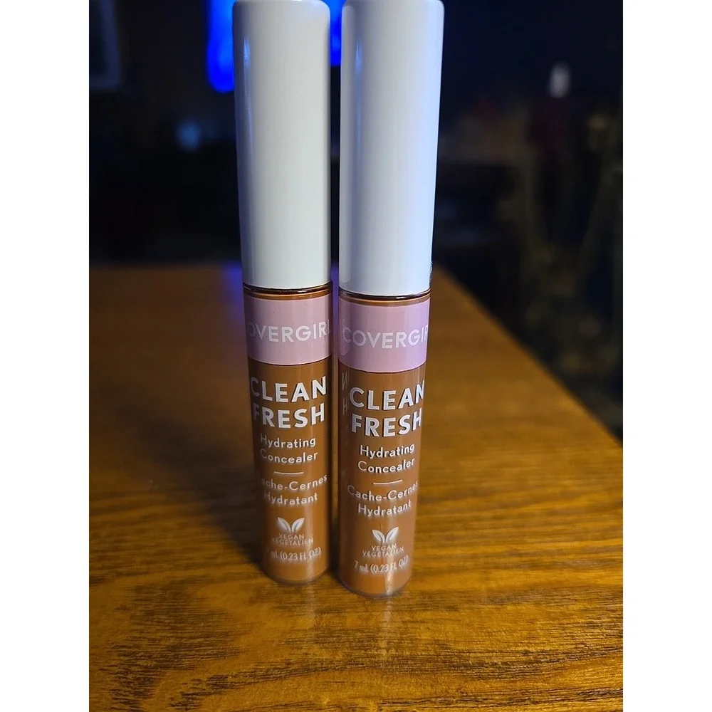 COVERGIRL Clean Fresh Hydrating Concealer (7ml/0.23 fl oz)~#430 Deep Dark 2 Pack